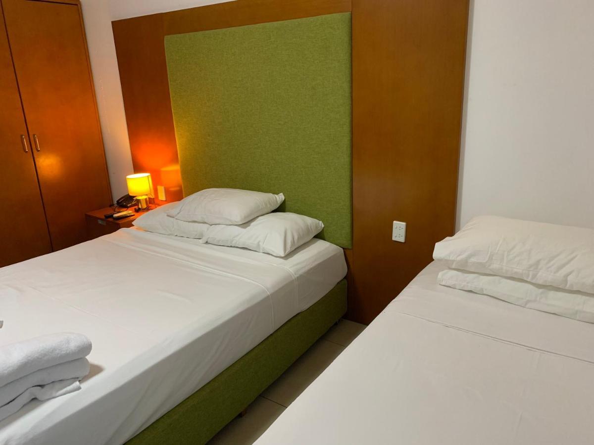 Alec'S Hotel Apia Ngoại thất bức ảnh