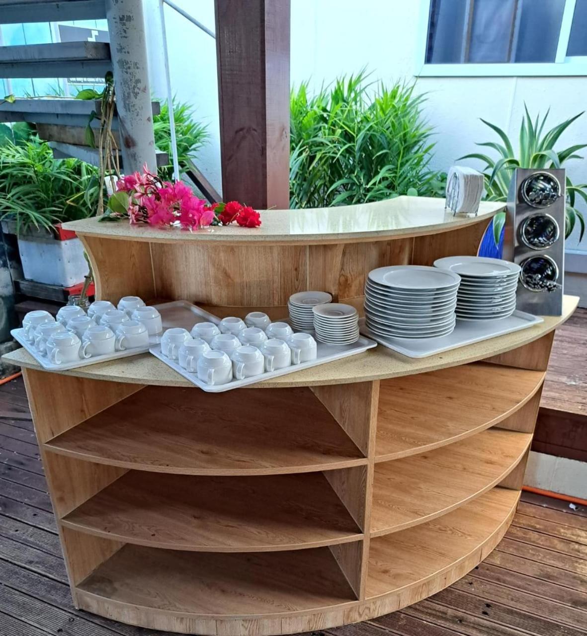 Alec'S Hotel Apia Ngoại thất bức ảnh
