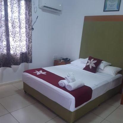 Alec'S Hotel Apia Ngoại thất bức ảnh